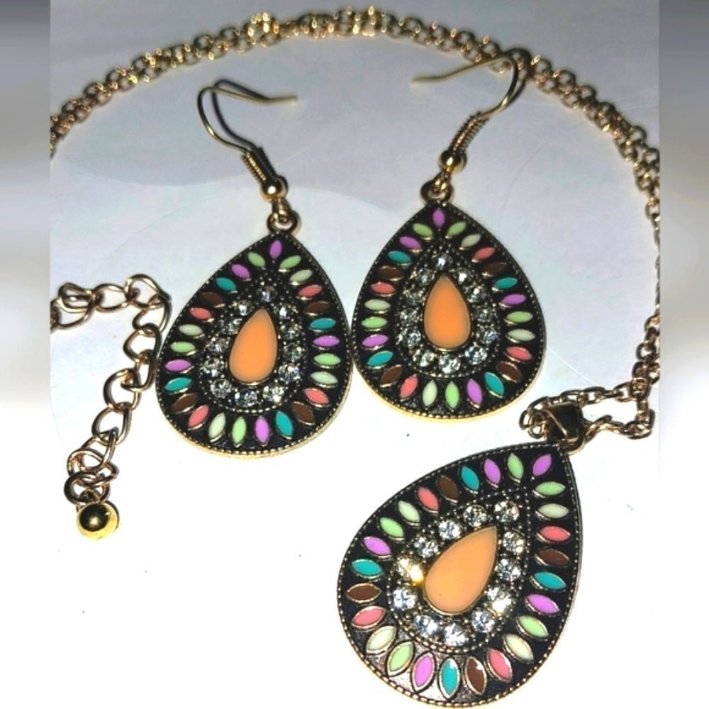 Vintage Multicolor Teardrop Shaped 3pc earring set